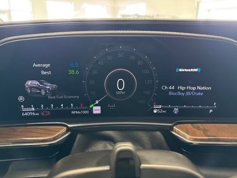 Used 2023 Cadillac Escalade Sport Platinum w/ LPO, ONYX Package AWD/4WD image 44