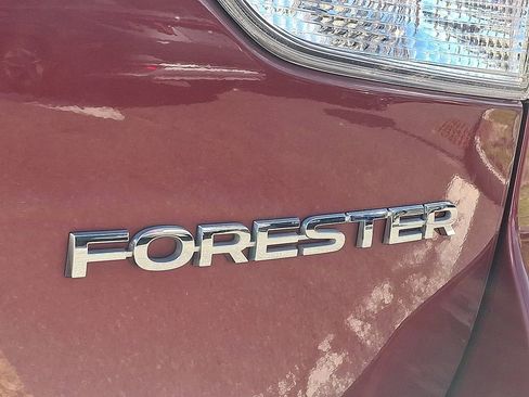 Used 2021 Subaru Forester Limited AWD/4WD image 33