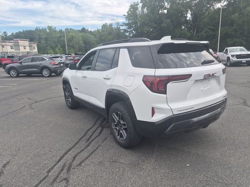 Used 2026 GMC Terrain AT4 AWD/4WD image 3