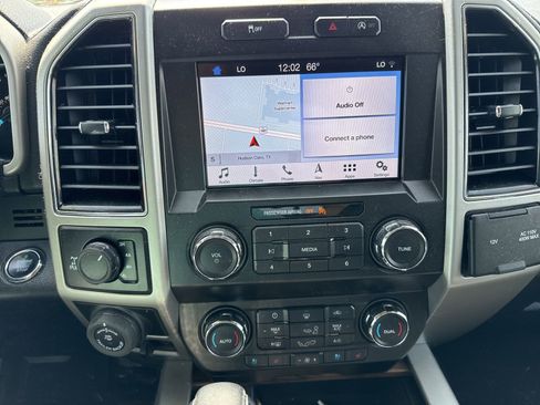 Used 2019 Ford F150 Lariat image 16