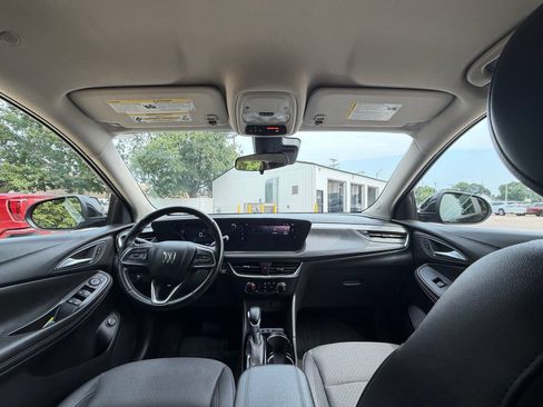 Used 2024 Buick Encore GX Preferred w/ Comfort Package AWD/4WD image 26