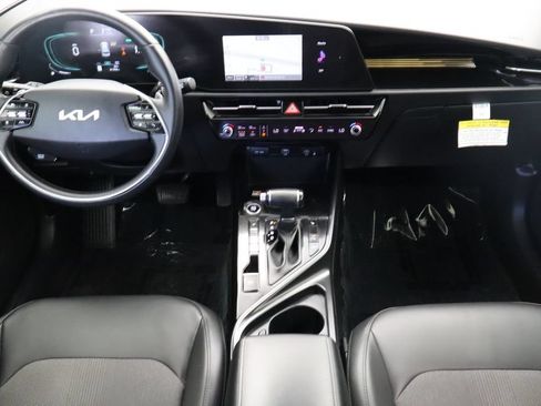 Used 2023 Kia Niro EX FWD image 31