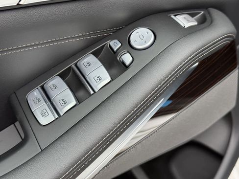 Used 2025 BMW X7 xDrive40i image 46