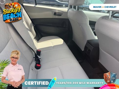 Used 2025 Toyota Corolla Cross LE FWD image 10