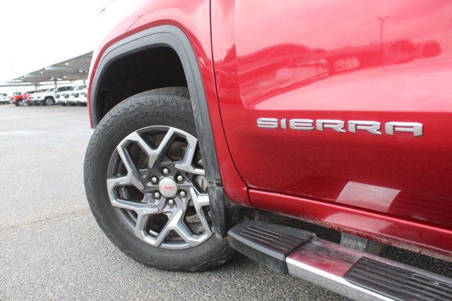 Used 2023 GMC Sierra 1500 SLT AWD/4WD image 10