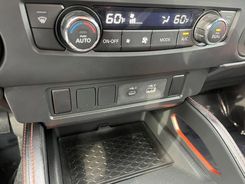 Used 2023 Nissan Frontier Pro-X w/ Tow Package RWD image 24