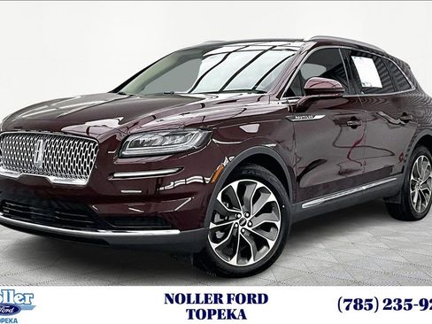 Used 2022 Lincoln Nautilus Reserve image 1