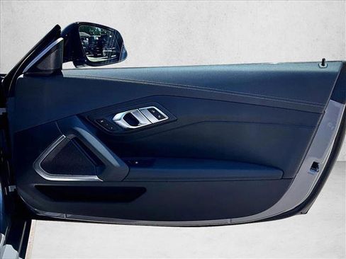 Used 2023 BMW Z4 sDrive30i w/ Premium Package RWD image 16