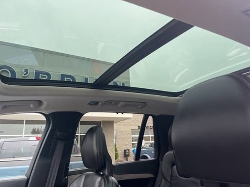 Used 2022 Volvo XC90 T6 Inscription w/ Lounge Package image 20