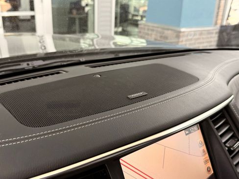 Used 2019 INFINITI QX80 Limited w/ All-Season Package AWD/4WD image 54