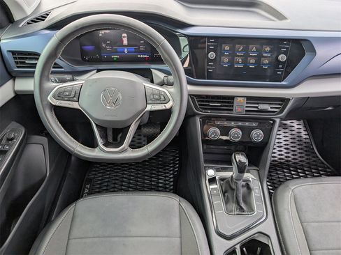 Used 2023 Volkswagen Taos SE image 10