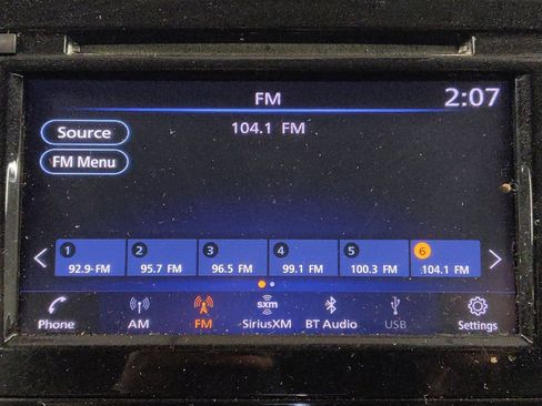 Used 2019 Nissan Rogue S w/ Special Edition Package FWD image 25