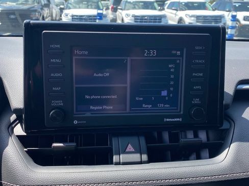 Used 2020 Toyota RAV4 XLE FWD image 15