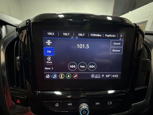 Certified 2022 Chevrolet Traverse LT w/ LT Premium Package image 16