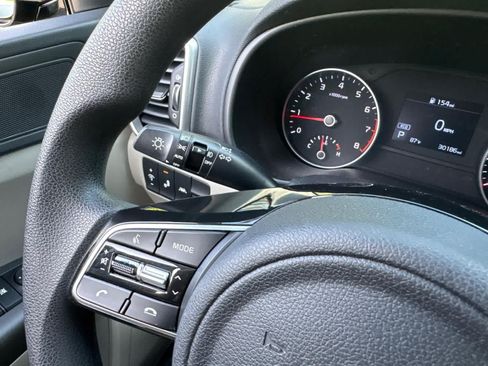 Used 2020 Kia Sportage LX w/ LX Popular Package AWD/4WD image 19
