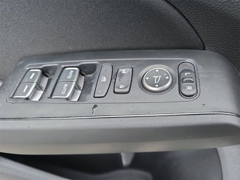 Used 2025 Honda Civic Sport image 24