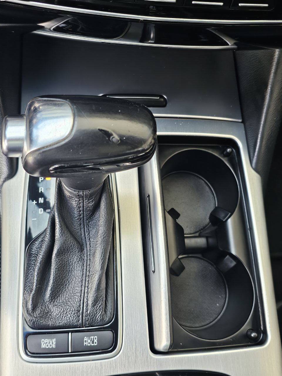 Used 2015 Kia K900 Premium RWD image 32