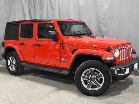 Used 2020 Jeep Wrangler Unlimited Sahara w/ Dual Top Group image 3