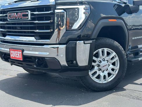 Used 2024 GMC Sierra 2500 SLT w/ Texas SLT Premium Package AWD/4WD image 3