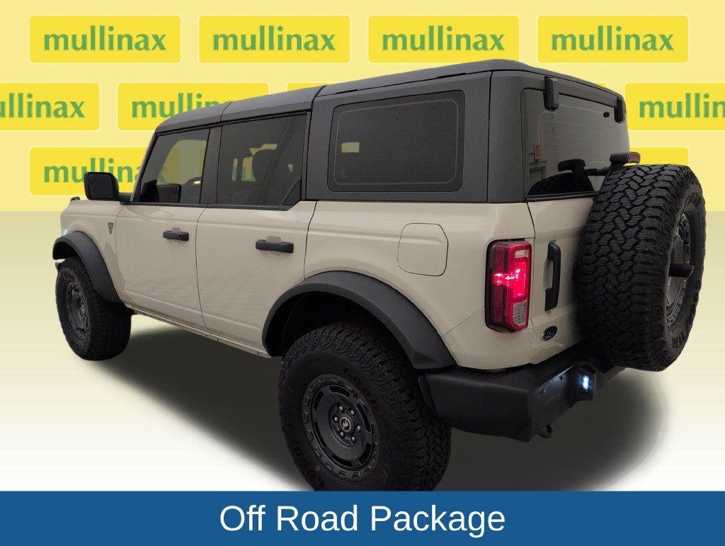Used 2025 Ford Bronco 4-Door w/ Sasquatch Package AWD/4WD image 8