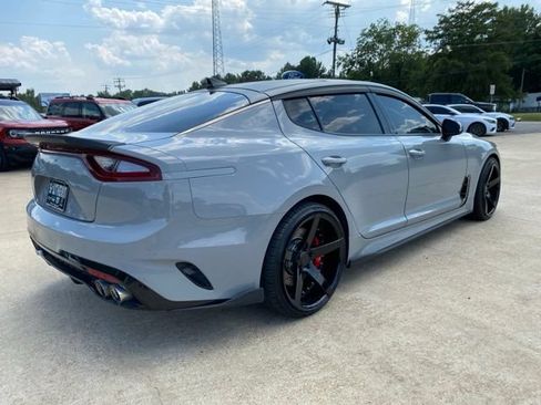 Used 2021 Kia Stinger GT2 AWD/4WD image 10