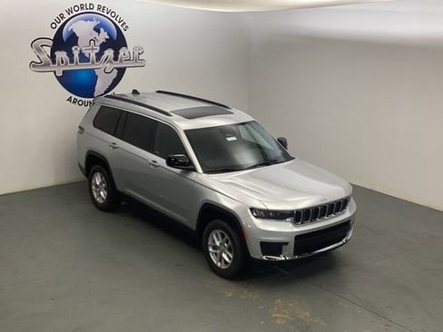 New 2025 Jeep Grand Cherokee L Laredo w/ Luxury Tech Group I image 14