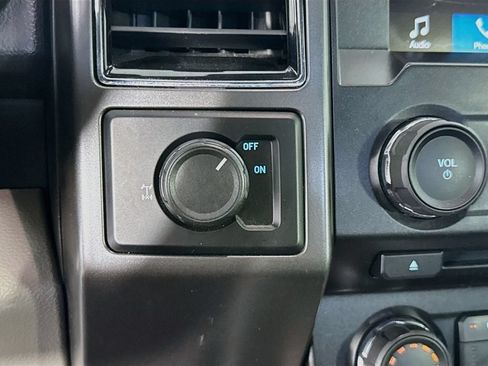 Used 2018 Ford F150 XLT w/ Equipment Group 302A Luxury RWD image 20