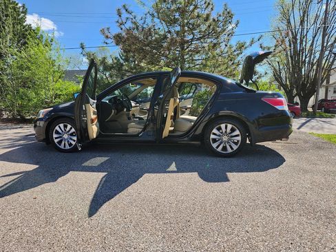 Used 2012 Honda Accord EX-L image 35