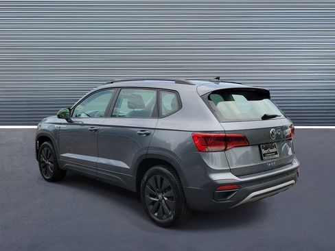 Used 2023 Volkswagen Taos S FWD image 4