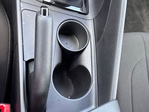 Used 2025 Hyundai Elantra Sport image 33