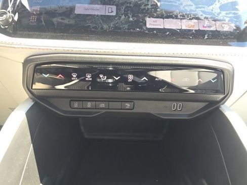 New 2026 Jeep Cherokee Limited image 21