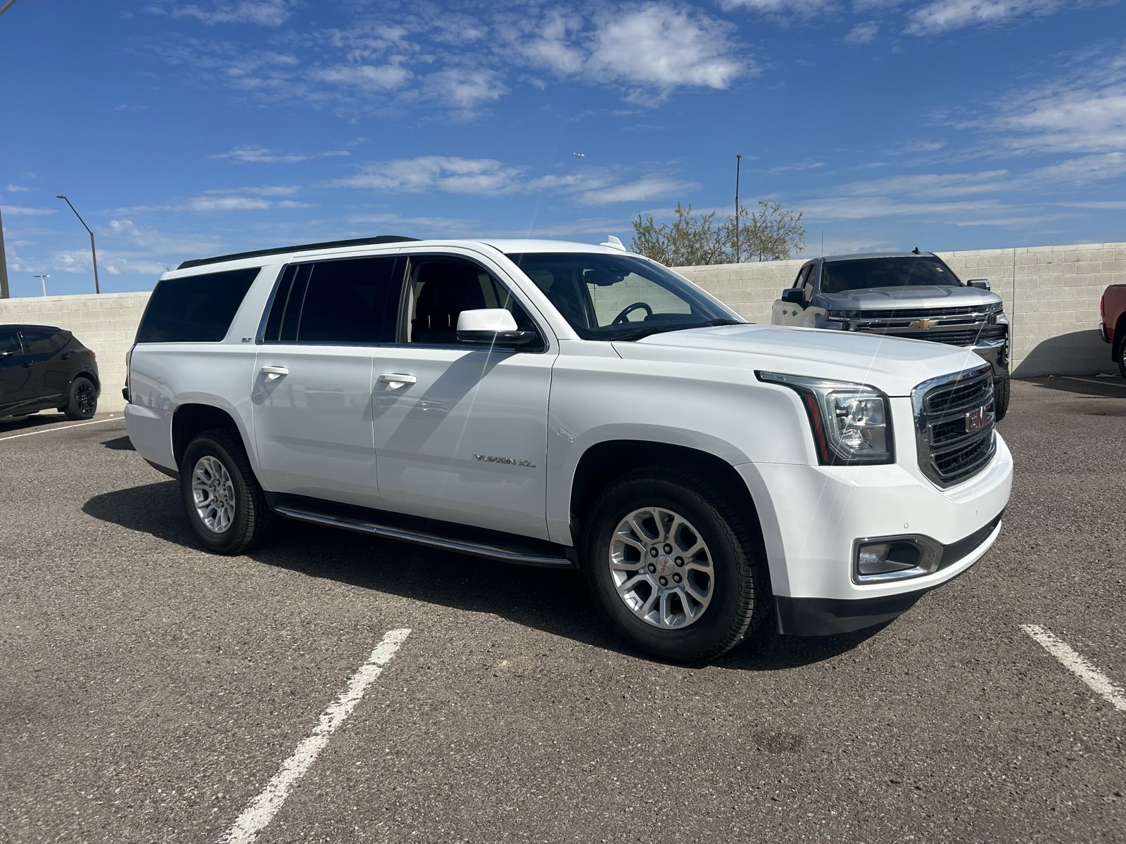 Used 2020 GMC Yukon XL SLT AWD/4WD image 7