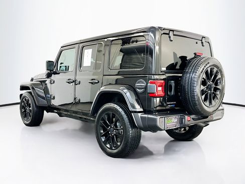 Used 2025 Jeep Wrangler Sahara w/ Safety Group image 5