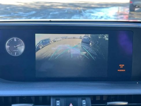 Used 2020 Lexus ES 350 ES 350 Sedan 4D image 40