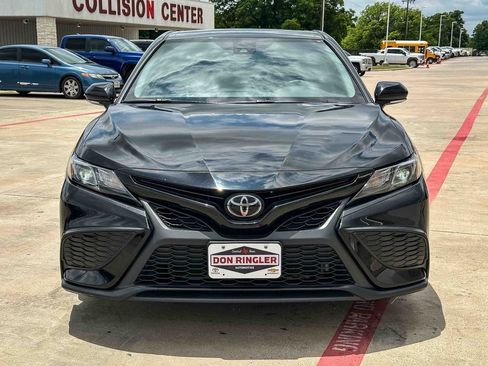 Used 2023 Toyota Camry SE FWD image 8