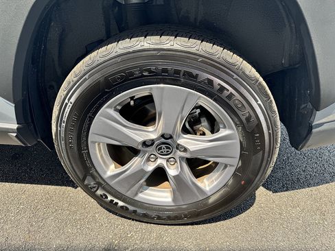 Certified 2025 Toyota RAV4 XLE AWD/4WD image 20