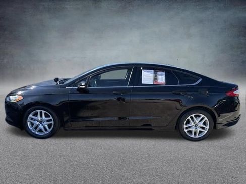 Used 2016 Ford Fusion SE FWD image 11
