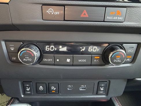 Used 2024 Nissan Frontier PRO-4X w/ Pro Premium Package AWD/4WD image 33