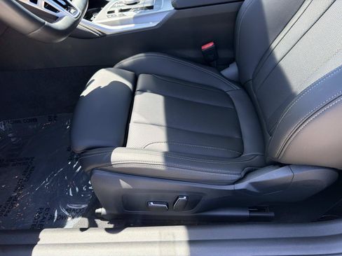 Used 2026 BMW M240i Coupe RWD image 10