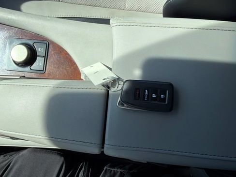Used 2019 Lexus RX 350L AWD image 22