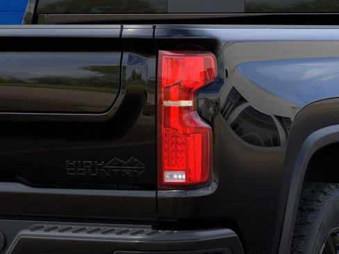New 2026 Chevrolet Silverado 2500 High Country w/ High Country Premium Package AWD/4WD image 11