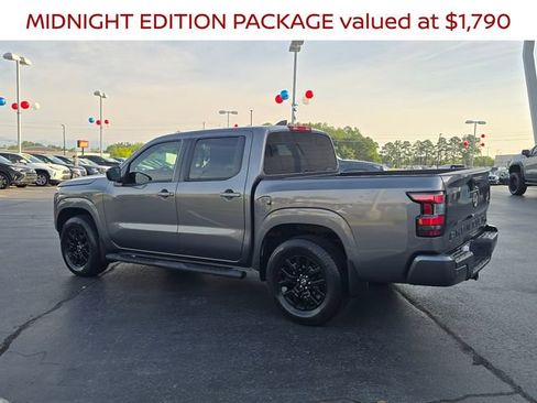 Certified 2023 Nissan Frontier SV w/ Midnight Edition Package RWD image 6