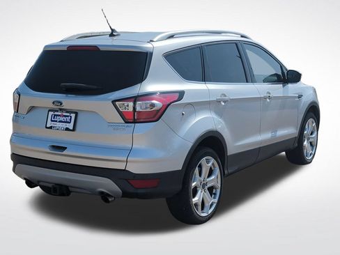 Used 2018 Ford Escape Titanium FWD image 3