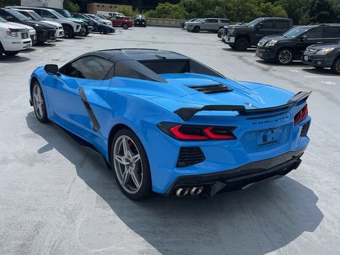 Used 2022 Chevrolet Corvette Stingray Preferred Conv w/ Z51 Performance Package RWD image 2