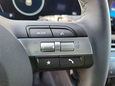 Certified 2025 Hyundai Tucson SEL image 24