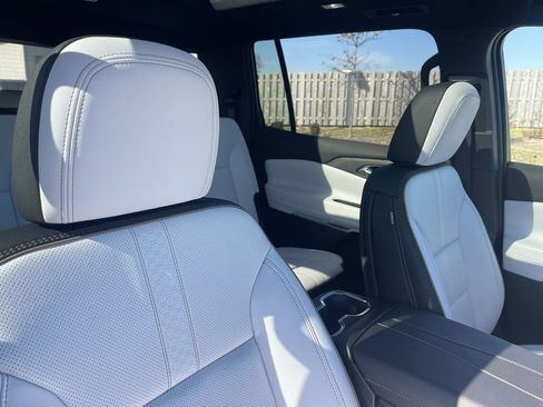 Used 2025 Chevrolet Traverse High Country w/ LPO, Floor Liner Package image 44