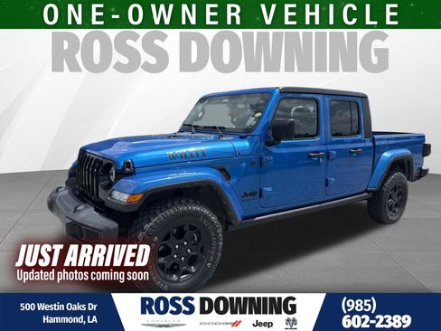 Used 2023 Jeep Gladiator Sport AWD/4WD image 1