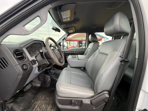 Used 2014 Ford F350 XL w/ Power Equipment Group AWD/4WD image 9