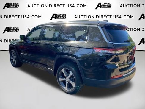 Used 2023 Jeep Grand Cherokee L Limited AWD/4WD image 24