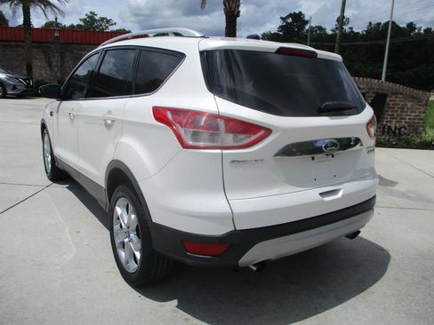 Used 2014 Ford Escape Titanium FWD image 6